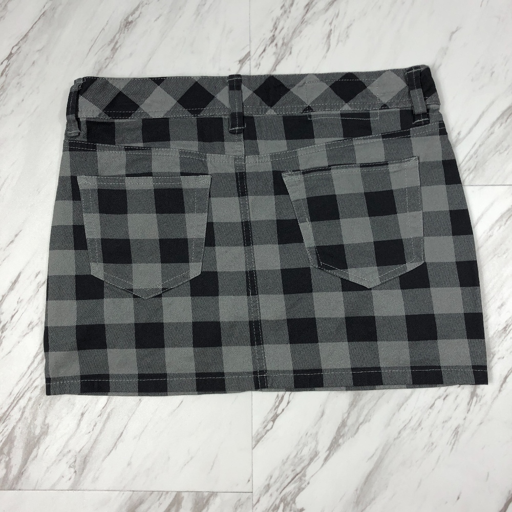Miley Cyrus Checker Skirt Size 7 NWOT - Picture 2 of 7